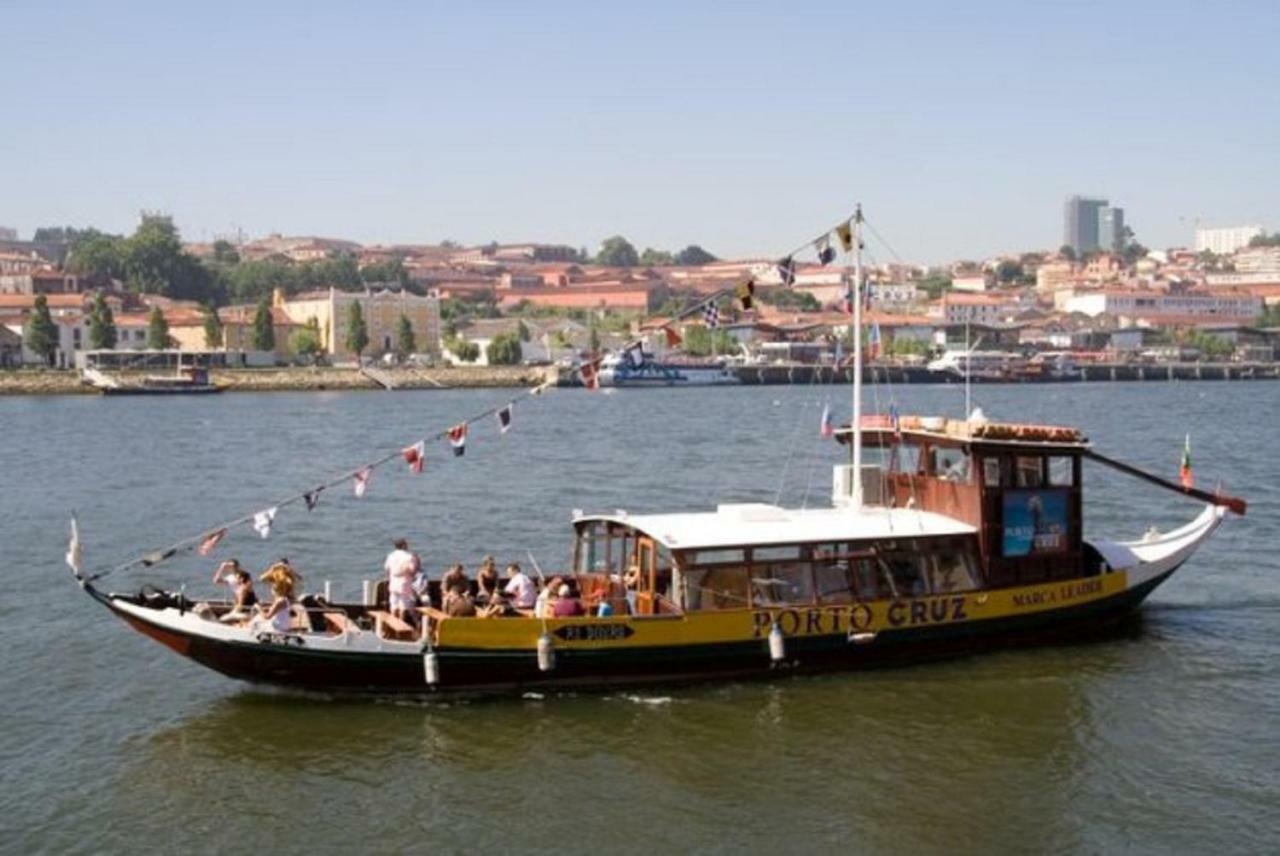 Sendme2Portugal: Santa Catarina Lejlighed Porto Eksteriør billede